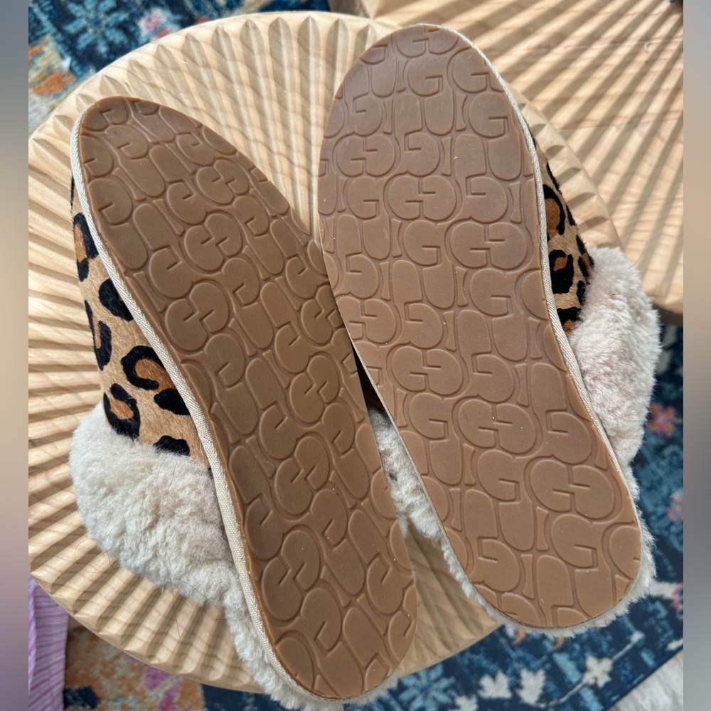 Ugg Scuffette II Genuine Shearling Slipper size 11 leopard - Picture 6 of 7